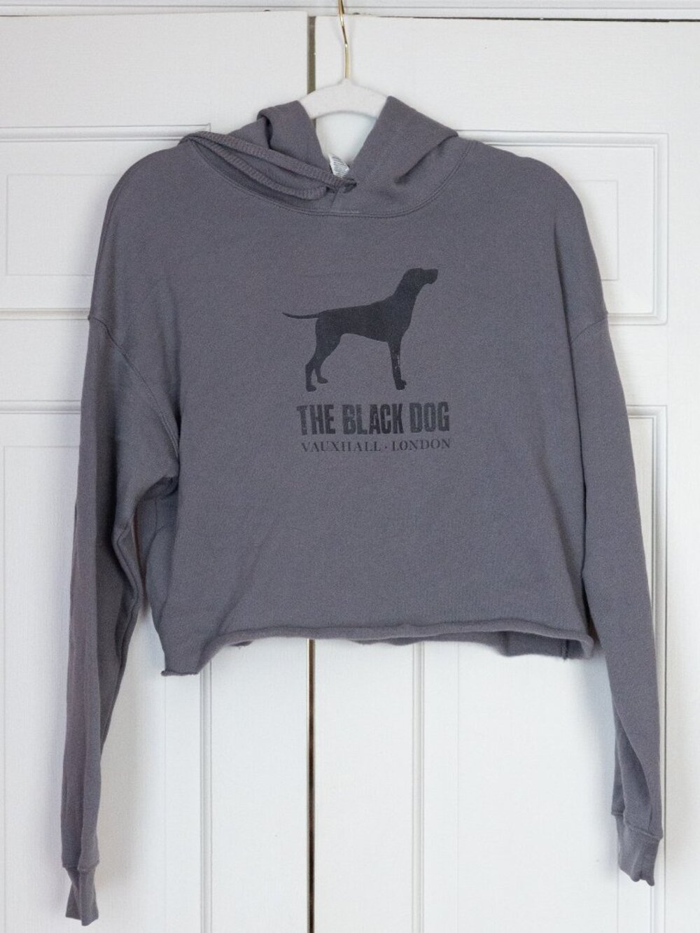 New women's cropped sweatshirt from the Black Dog pub in Taylor Swift song